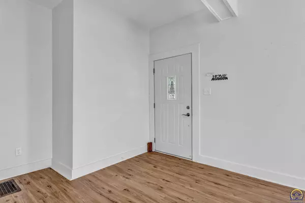 223 SW Fillmore ST, Topeka, KS 66606