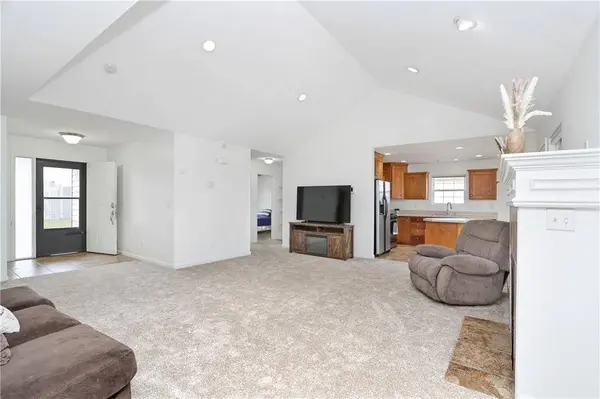 731 Tall Grass DR, Junction City, KS 66441