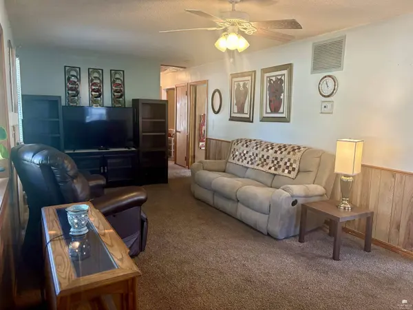 320 W 14th ST, Junction City, KS 66441