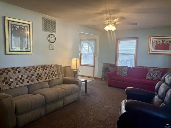 320 W 14th ST, Junction City, KS 66441