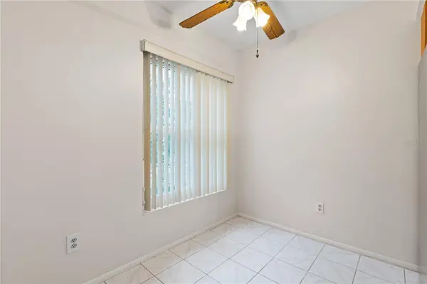 8411 LAURELON PL #10-3, Temple Terrace, FL 33637