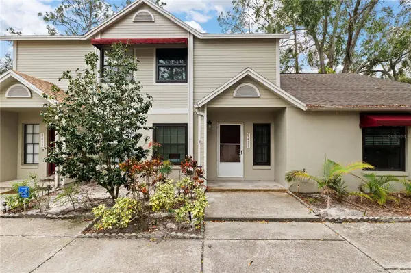 8411 LAURELON PL #10-3, Temple Terrace, FL 33637