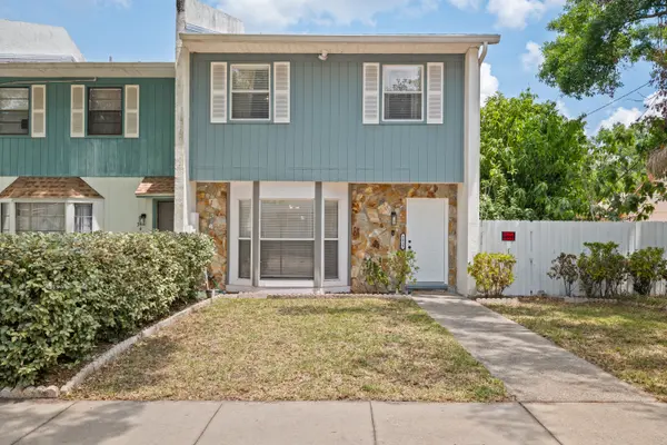 3414 W Kirby St, Tampa, FL 33614-3367