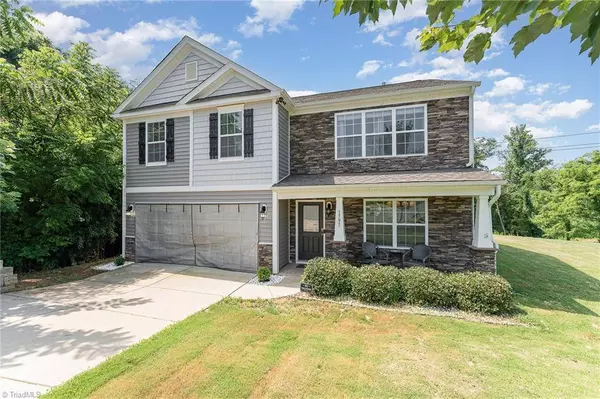 1791 Ridge Bluff CIR, Rural Hall, NC 27045