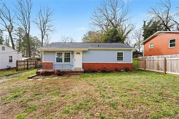 1914 E Russell AVE, High Point, NC 27260