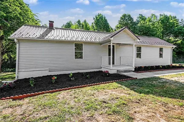 4900 Day CT, Walkertown, NC 27051