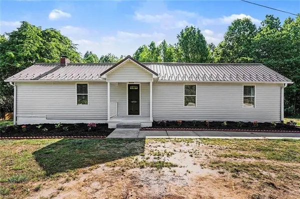 4900 Day CT, Walkertown, NC 27051