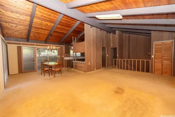 99-926 Kalawina PL, Aiea, HI 96701