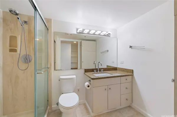 60 N Beretania ST #308, Honolulu, HI 96817