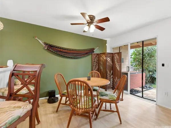 94-752 Lumiauau ST #Z2, Waipahu, HI 96797
