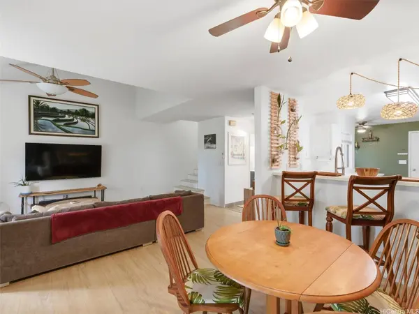 94-752 Lumiauau ST #Z2, Waipahu, HI 96797