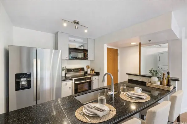 60 N Beretania ST #308, Honolulu, HI 96817