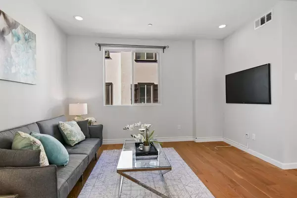 6245 Thornton AVE, Newark, CA 94560