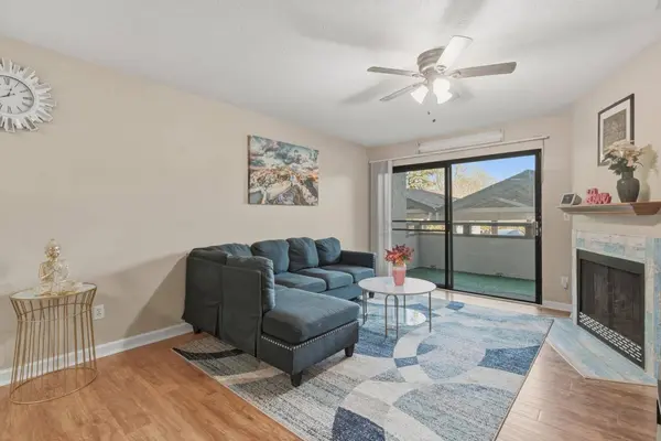 40425 Chapel WAY 101, Fremont, CA 94538