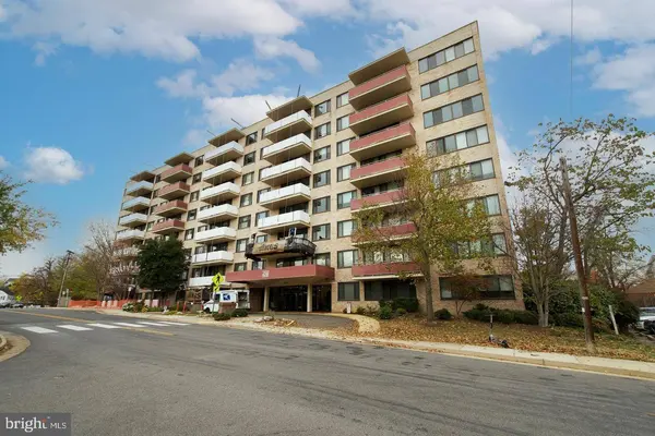4201 CHERRY HILL RD #308, Arlington, VA 22207
