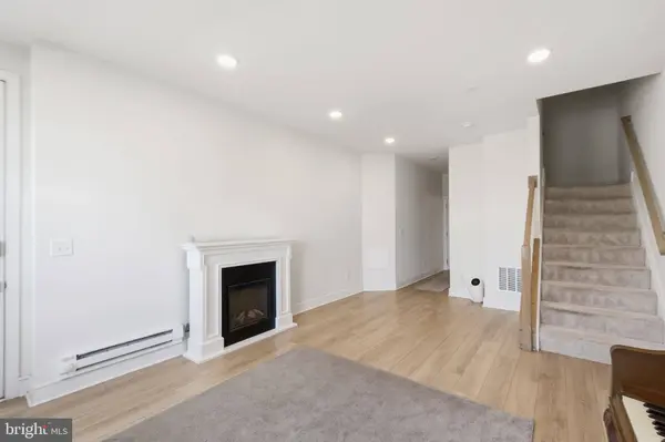 20775 LAMLASH TER, Ashburn, VA 20147