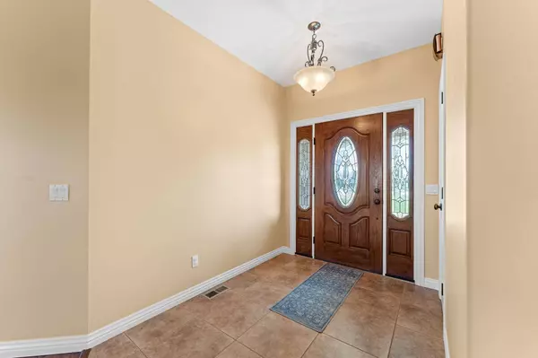 181 Merlot RD, Lampe, MO 65681