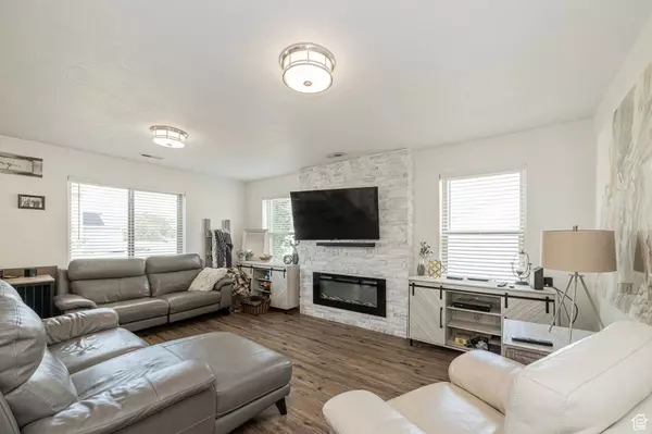 222 S 1170 E, Hyrum, UT 84319