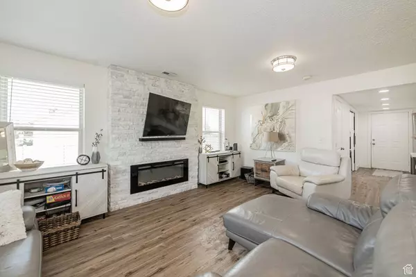 222 S 1170 E, Hyrum, UT 84319