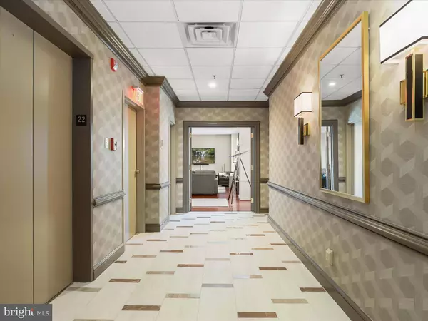 10 E LEE ST #2206, Baltimore, MD 21202