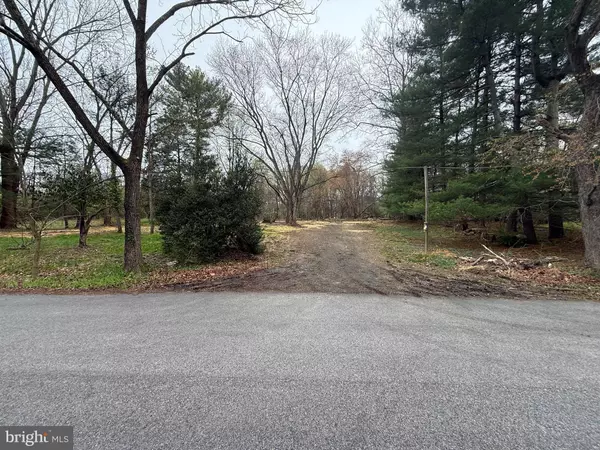 4640 MANOR LN, Ellicott City, MD 21042