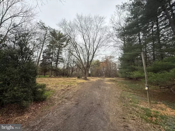 4640 MANOR LN, Ellicott City, MD 21042