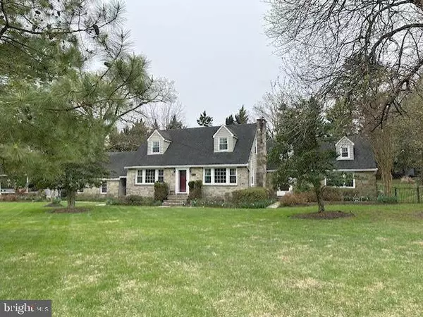 2410 ROCKWELL AVE, Baltimore, MD 21228