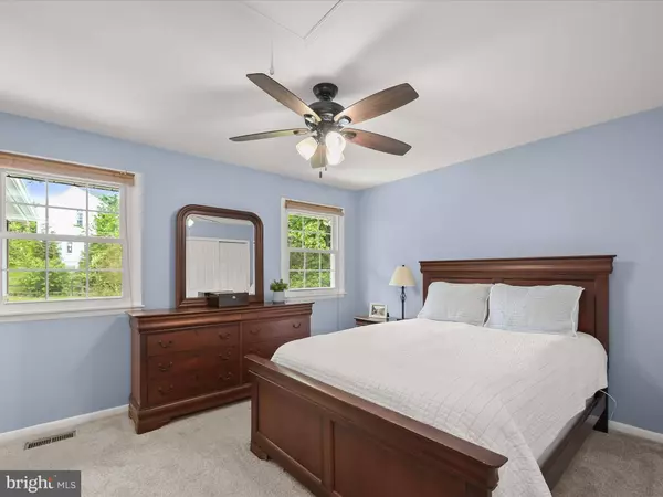 1811 WESTCHESTER AVE, Catonsville, MD 21228