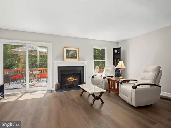 1859 NORHURST, Catonsville, MD 21228