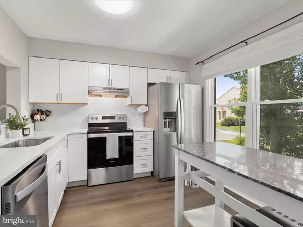 1859 NORHURST, Catonsville, MD 21228