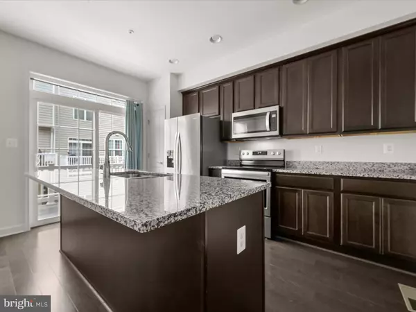 7204 WOOD TRAIL DR, Lanham, MD 20706