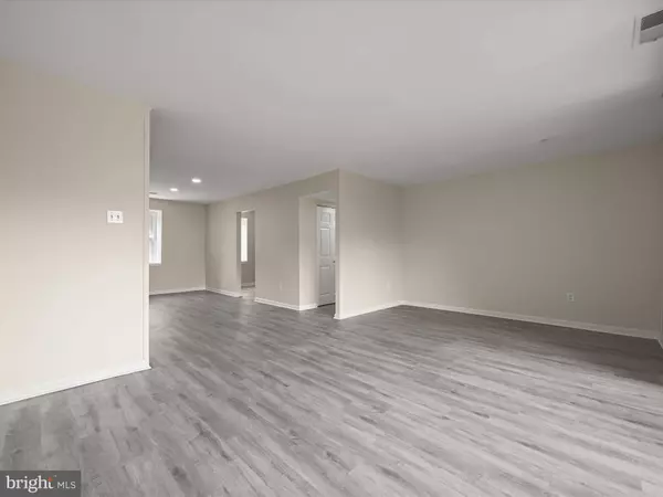 784 QUINCE ORCHARD BLVD #784-201, Gaithersburg, MD 20878