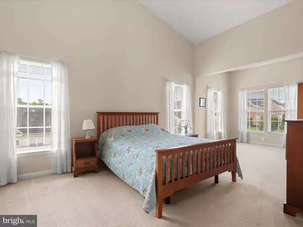 8245 STONE CROP DR #R, Ellicott City, MD 21043