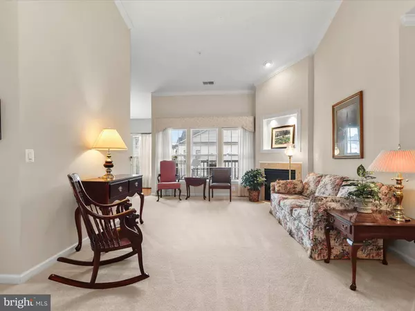 8245 STONE CROP DR #R, Ellicott City, MD 21043