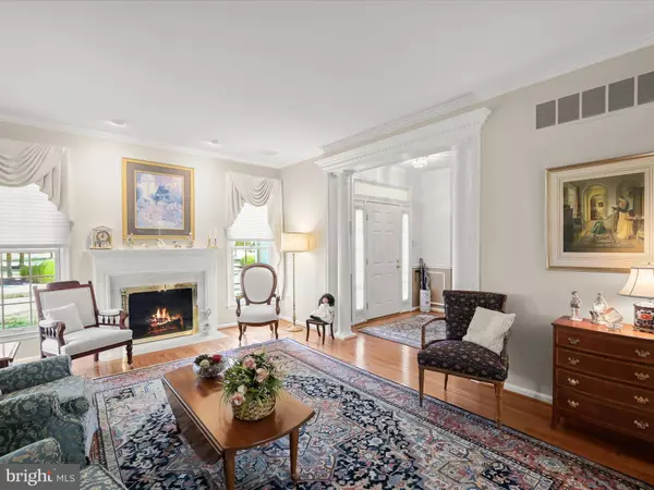 12 OLD GRANARY CT, Catonsville, MD 21228