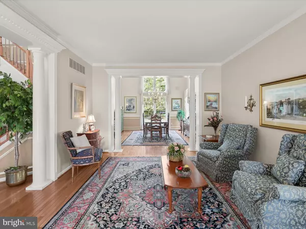 12 OLD GRANARY CT, Catonsville, MD 21228