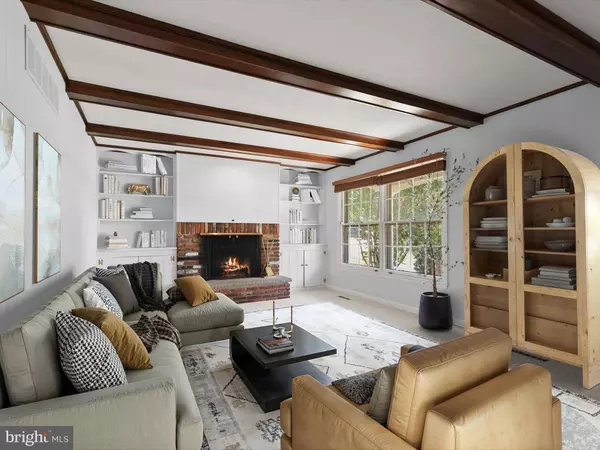 2120 CEDAR CIRCLE, Baltimore, MD 21228