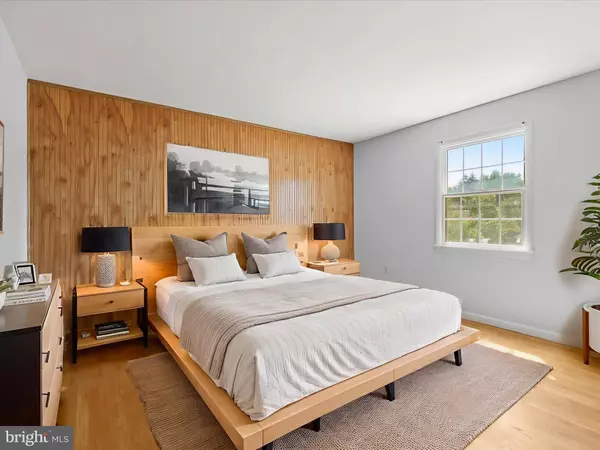 2120 CEDAR CIRCLE, Baltimore, MD 21228