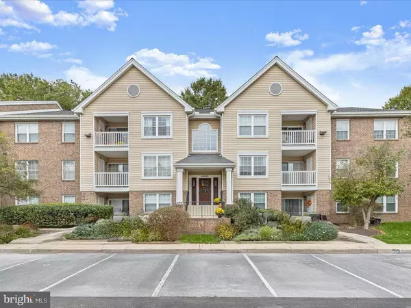 4 RUMFORD DR #203, Catonsville, MD 21228