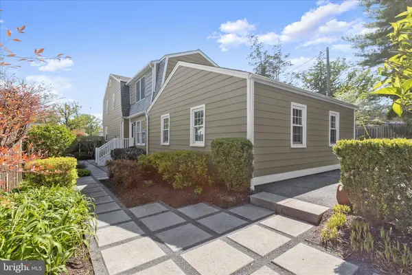 1504 IVANHOE AVE, Baltimore, MD 21228