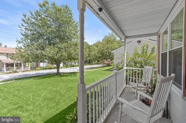 102 BISHOPS, Catonsville, MD 21228
