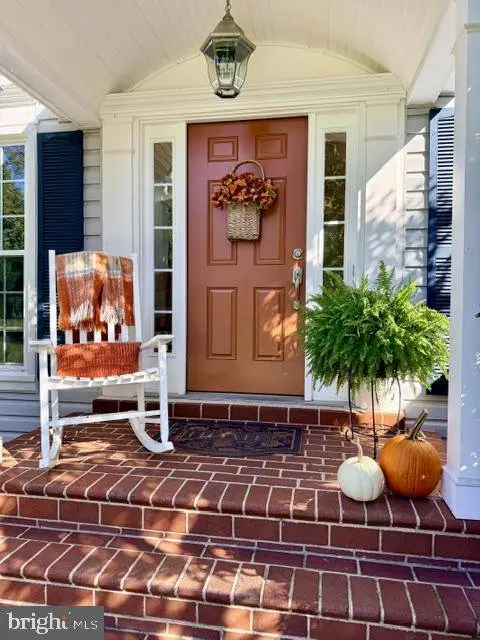 7 APPLE TREE CT, Baltimore, MD 21228