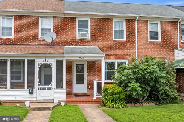 921 MAIDEN CHOICE LN