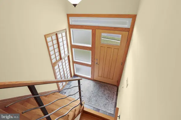 1906 LOGWIND RD, Catonsville, MD 21228