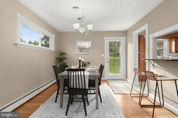 6015 FAIRFIELD LN, Sykesville, MD 21784