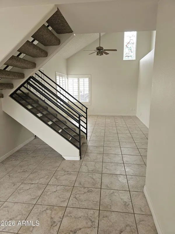 13645 S 38TH Place, Phoenix, AZ 85044