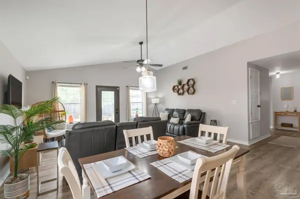 1617 Sutton Place Dr, Ft Walton Beach, FL 32547