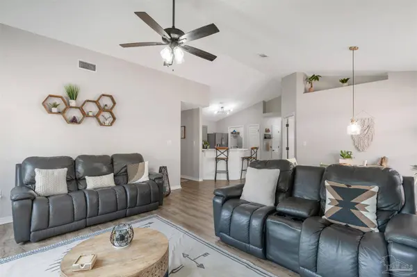 1617 Sutton Place Dr, Ft Walton Beach, FL 32547