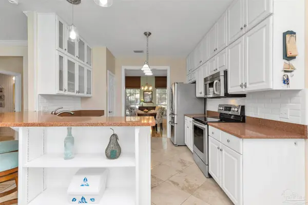 1708 Sea Lark Ln, Navarre, FL 32566
