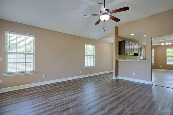 5069 Teresa Dr, Milton, FL 32583